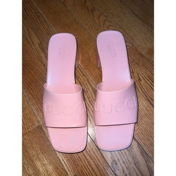Gucci Women’s Rubber Sandal Wolf Rose - Platform Block Heel Mule - Gucci Slide - Picture 5 of 5